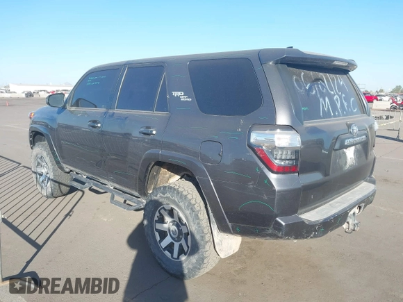 2018 Toyota 4Runner SR5 with VIN JTEBU5JR8J5512452, listed as a IAAI auction lot 41075690 with 52,750 mi miles. Bid and sale history available at carsss.com. Image 3.