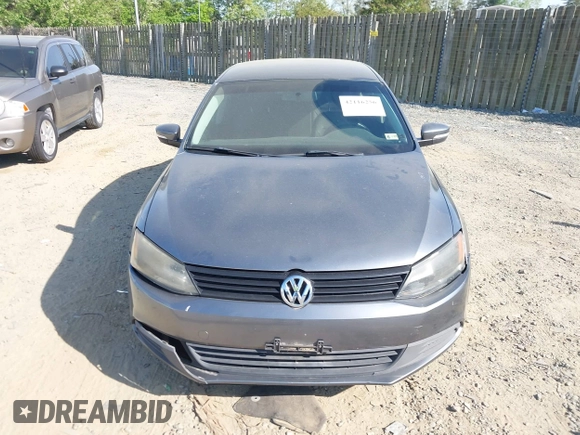 2012 Volkswagen Jetta Sedan SE w/Convenience PZEV with VIN 3VWDP7AJ4CM300149, listed as a IAAI auction lot 42116256 with 111,681 mi miles. Bid and sale history available at carsss.com. Image 6.