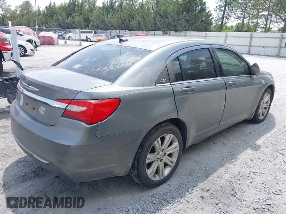 2011 Chrysler 200 Touring with VIN 1C3BC1FG0BN602899, listed as a IAAI auction lot 42118809 with 129,980 mi miles. Bid and sale history available at carsss.com. Image 4.