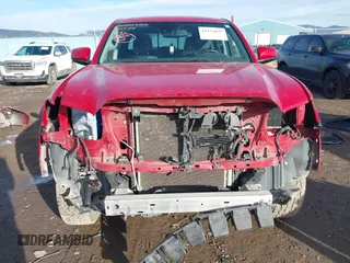2018 Toyota Tacoma SR with VIN 3TMCZ5AN2JM134145, listed as a IAAI auction lot 41124645 with 61,302 mi miles. Bid and sale history available at carsss.com. Image 6.
