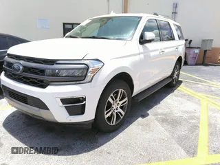 2024 Ford Expedition Limited with VIN 1FMJU1K85REA10326, listed as a IAAI auction lot 42039369 with 2,006 mi miles. Bid and sale history available at carsss.com. Image 2.