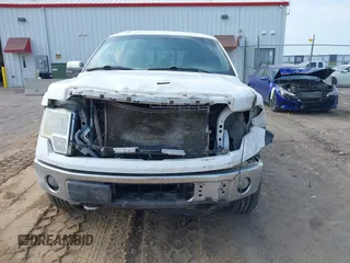 2014 Ford F-150 XL z VIN 1FTFW1ET2EKG20765, wystawiony jako IAAI lot #42356006 z przebiegiem Nie podano mil oraz . Historia ofert i sprzedaży dostępna na DreamBid. Obrazek 12.