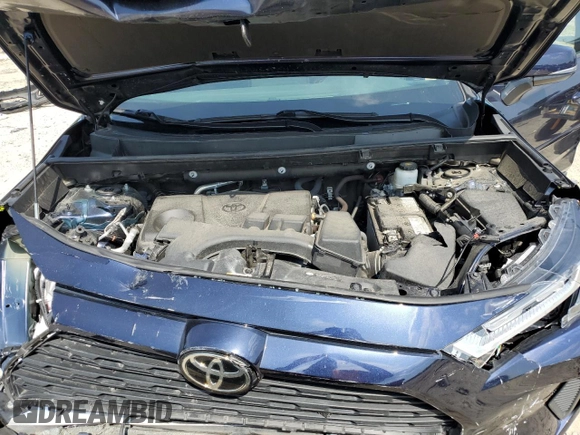 2022 Toyota RAV4 XLE z VIN 2T3P1RFV1NW282106, wystawiony jako Copart lot #61393295 z przebiegiem 46 035 mil mil oraz Szkoda całkowita • Salvage title. Historia ofert i sprzedaży dostępna na DreamBid. Obrazek 12.