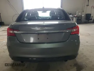 2012 Chrysler 200 S with VIN 1C3CCBHG8CN176470, listed as a Copart auction lot 47597605 with 201,572 mi miles and Salvage Title. Bid and sale history available at carsss.com. Image 6.