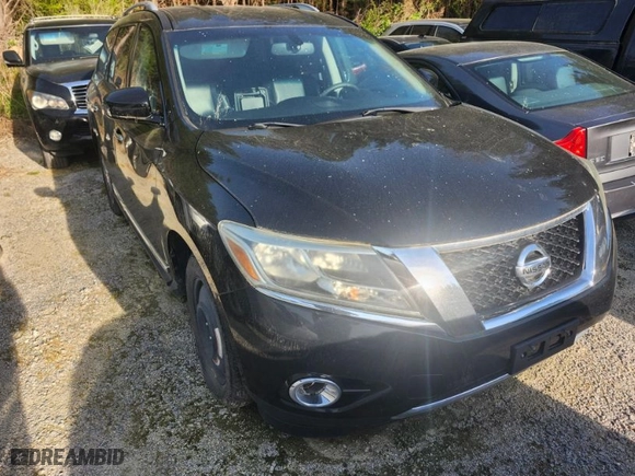 2014 Nissan Pathfinder Platinum with VIN 5N1AR2MMXEC716411, listed as a IAAI auction lot 41897467 with 1 miles. Bid and sale history available at carsss.com. Image 1.