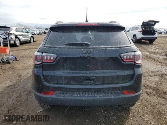 2022 Jeep Compass Altitude with VIN 3C4NJDBB7NT194299, listed as a Copart auction lot 46697265 with 21,809 mi miles and Salvage Title. Bid and sale history available at carsss.com. Image 6.