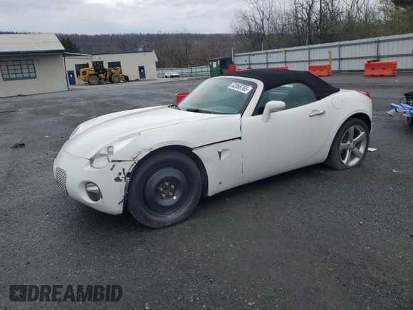 2006 Pontiac Solstice z VIN 1G2MB33B56Y106095, wystawiony jako Copart lot #52068765 z przebiegiem Nie podano mil oraz Szkoda całkowita • Salvage title. Historia ofert i sprzedaży dostępna na DreamBid. Obrazek 1.