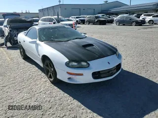2002 Chevrolet Camaro Z28 z VIN 2G1FP22G922146192, wystawiony jako Copart lot #87924525 z przebiegiem 151 770 mil mil oraz Szkoda całkowita • Salvage title. Historia ofert i sprzedaży dostępna na DreamBid. Obrazek 11.
