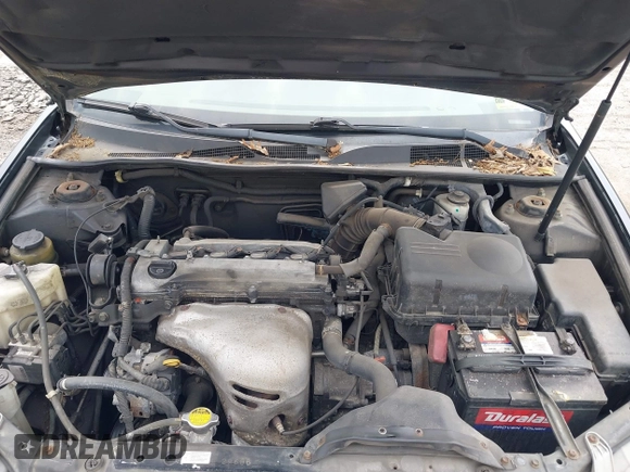 2005 Toyota Camry STD z VIN 4T1BE32K55U005622, wystawiony jako IAAI lot #42418784 z przebiegiem 196 077 mil mil oraz . Historia ofert i sprzedaży dostępna na DreamBid. Obrazek 10.