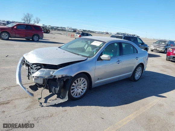 2011 Ford Fusion Hybrid with VIN 3FADP0L38BR302907, listed as a IAAI auction lot 41805491 with 197,453 mi miles. Bid and sale history available at carsss.com. Image 2.