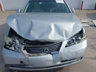 2008 Lexus ES 350 with VIN JTHBJ46G182217699, listed as a IAAI auction lot 42079646 with 158,013 mi miles. Bid and sale history available at carsss.com. Image 13.