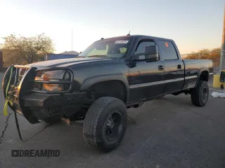 2004 Chevrolet Silverado 3500 SRW with VIN 1GCHK33254F235928, listed as a Copart auction lot 82113074 with 0 mi miles and Salvage Title. Bid and sale history available at carsss.com. Image 1.
