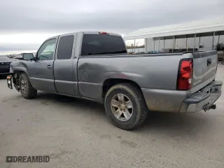 2006 Chevrolet Silverado 1500 LT1 with VIN 2GCEC19T761139426, listed as a Copart auction lot 43730655 with 255,981 mi miles and Salvage Title. Bid and sale history available at carsss.com. Image 2.