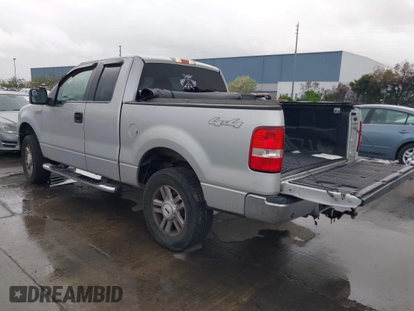 2006 Ford F-150 XLT with VIN 1FTPX14546KD75263, listed as a IAAI auction lot 41938779 with 207,110 mi miles. Bid and sale history available at carsss.com. Image 3.