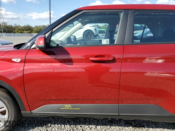 2024 Hyundai Venue SE with VIN KMHRB8A36RU324810, listed as a Copart auction lot 77792574 with 312 mi miles and Salvage Title. Bid and sale history available at DreamBid. Image 12.