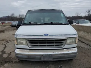 1993 Ford Econoline Cargo with VIN 1FDEE14N8PHA30213, listed as a Copart auction lot 88100175 with 87,897 mi miles and Clean Title. Bid and sale history available at carsss.com. Image 5.