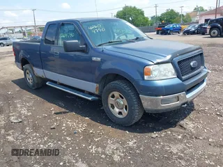 2004 Ford F-150 XLT z VIN 1FTPX14534NA58246, wystawiony jako IAAI lot #42609790 z przebiegiem Nie podano mil oraz . Historia ofert i sprzedaży dostępna na DreamBid. Obrazek 1.