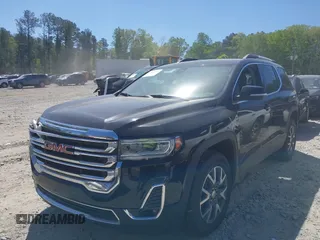 2023 GMC Acadia SLT z VIN 1GKKNUL44PZ187429, wystawiony jako IAAI lot #42039252 z przebiegiem 55 487 mil mil oraz . Historia ofert i sprzedaży dostępna na DreamBid. Obrazek 2.