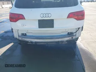 2011 Audi Q7 Premium Plus z VIN WA1LGAFEXBD010316, wystawiony jako IAAI lot #41407240 z przebiegiem 138 742 mil mil oraz . Historia ofert i sprzedaży dostępna na DreamBid. Obrazek 12.