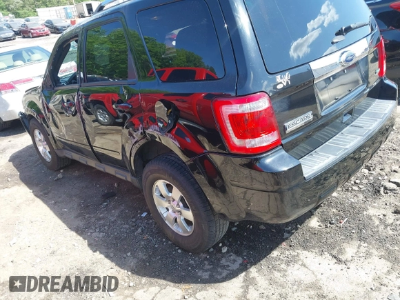 2012 Ford Escape Limited with VIN 1FMCU0EGXCKA85585, listed as a IAAI auction lot 42084007 with 88,465 mi miles and . Bid and sale history available at carsss.com. Image 3.