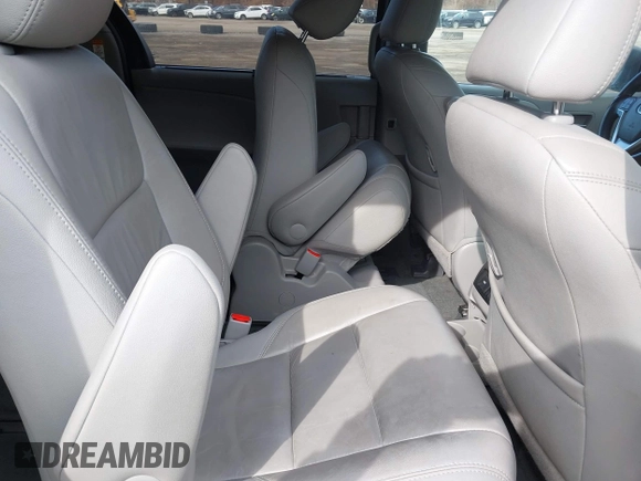 2016 Toyota Sienna Limited with VIN 5TDDK3DC1GS140440, listed as a IAAI auction lot 41658777 with 131,692 mi miles and . Bid and sale history available at DreamBid. Image 8.
