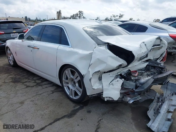 2013 Rolls-Royce Ghost with VIN SCA664S56DUX51795, listed as a IAAI auction lot 41921013 with 70,988 mi miles. Bid and sale history available at carsss.com. Image 3.