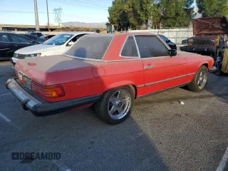 1989 Mercedes-Benz 560 SL with VIN WDBBA48D4KA098854, listed as a Copart auction lot 85074084 with 146,258 mi miles and Clean Title. Bid and sale history available at carsss.com. Image 3.