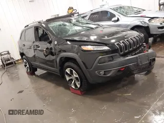 2014 Jeep Cherokee Trailhawk с VIN 1C4PJMBS1EW236386, выставлен на аукционе IAAI как лот 42584118 с пробегом 112 803 миль миль и . История ставок и продаж доступна на DreamBid. Изображение 1.