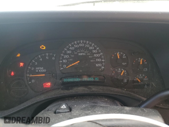 2005 Chevrolet Avalanche Z71 with VIN 3GNEK12Z75G245891, listed as a Copart auction lot 73457764 with 211,255 mi miles and Salvage Title. Bid and sale history available at carsss.com. Image 9.