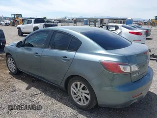 2012 Mazda Mazda3 i Touring with VIN JM1BL1V83C1625799, listed as a IAAI auction lot 42046912 with 227,680 mi miles. Bid and sale history available at carsss.com. Image 3.