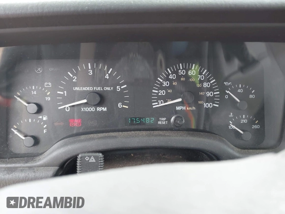 1998 Jeep Cherokee Sport with VIN 1J4FT68SXWL245626, listed as a IAAI auction lot 41630946 with 190,000 mi miles. Bid and sale history available at carsss.com. Image 7.