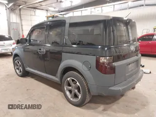 2005 Honda Element LX z VIN 5J6YH18345L014905, wystawiony jako IAAI lot #41996637 z przebiegiem 197 851 mil mil oraz . Historia ofert i sprzedaży dostępna na DreamBid. Obrazek 3.