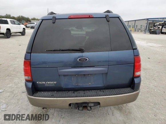 2004 Ford Explorer Eddie Bauer с VIN 1FMZU64K34UB31329, выставлен на аукционе Copart как лот 88169635 с пробегом 193 815 миль миль и Списание • Salvage title. История ставок и продаж доступна на DreamBid. Изображение 6.