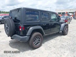 2024 Jeep Wrangler Sport S z VIN 1C4PJXDN6RW123452, wystawiony jako IAAI lot #42382840 z przebiegiem 17 234 mil mil oraz . Historia ofert i sprzedaży dostępna na DreamBid. Obrazek 4.