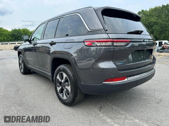 2024 Jeep Grand Cherokee с VIN 1C4RJYB62RC142608, выставлен на аукционе Copart как лот 60274445 с пробегом 43 564 миль миль и Чистый • Clean title. История ставок и продаж доступна на DreamBid. Изображение 2.