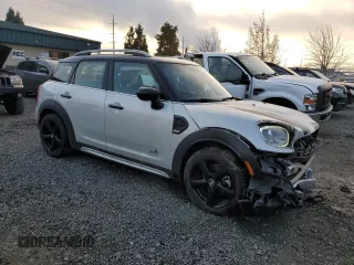 2021 MINI Countryman Cooper with VIN WMZ43BR09M3M93186, listed as a Copart auction lot 82433544 with 54,619 mi miles and Salvage title. Bid and sale history available at DreamBid. Image 4.