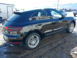 2017 Porsche Macan with VIN WP1AA2A59HLB04390, listed as a IAAI auction lot 41658069 with 72,111 mi miles and . Bid and sale history available at DreamBid. Image 4.