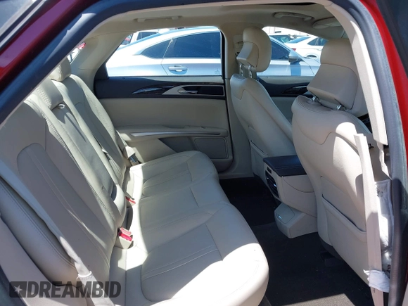 2016 Lincoln MKZ z VIN 3LN6L2G93GR612748, wystawiony jako IAAI lot #42262334 z przebiegiem 72 190 mil mil oraz . Historia ofert i sprzedaży dostępna na DreamBid. Obrazek 8.