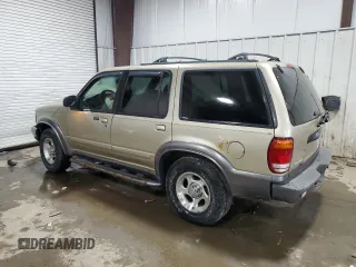 2001 Ford Explorer XLT z VIN 1FMZU73E41ZA32695, wystawiony jako Copart lot #44854745 z przebiegiem 77 039 mil mil oraz Szkoda całkowita • Salvage title. Historia ofert i sprzedaży dostępna na DreamBid. Obrazek 2.