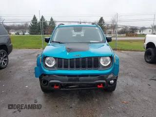 2022 Jeep Renegade Trailhawk with VIN ZACNJDC13NPN57143, listed as a IAAI auction lot 41042785 with 25,040 mi miles and . Bid and sale history available at DreamBid. Image 12.