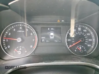 2019 Kia Forte LXS z VIN 3KPF24AD5KE033048, wystawiony jako Copart lot #52707165 z przebiegiem 75 611 mil mil oraz Szkoda całkowita • Salvage title. Historia ofert i sprzedaży dostępna na DreamBid. Obrazek 9.