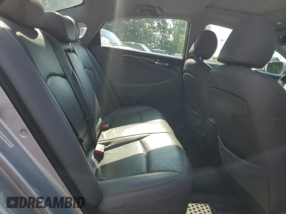 2011 Hyundai Sonata Limited z VIN 5NPEC4AC1BH131148, wystawiony jako Copart lot #59719215 z przebiegiem 148 469 mil mil oraz Szkoda całkowita • Salvage title. Historia ofert i sprzedaży dostępna na DreamBid. Obrazek 10.