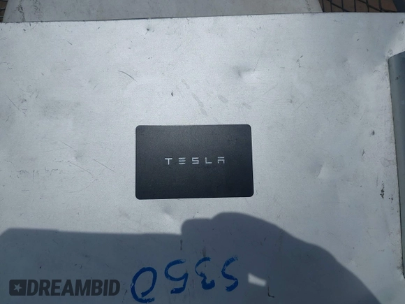 2022 Tesla Model 3 Long Range z VIN 5YJ3E1EB3NF273165, wystawiony jako IAAI lot #42282702 z przebiegiem 41 445 mil mil oraz . Historia ofert i sprzedaży dostępna na DreamBid. Obrazek 11.