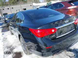 2015 Infiniti Q50 with VIN JN1BV7AR5FM390226, listed as a IAAI auction lot 41588250 with 121,928 mi miles. Bid and sale history available at carsss.com. Image 3.