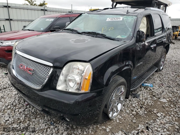 2008 GMC Yukon Denali with VIN 1GKFK63848J189030, listed as a Copart auction lot 71826304 with 0 mi miles and Salvage Title. Bid and sale history available at carsss.com. Image 1.