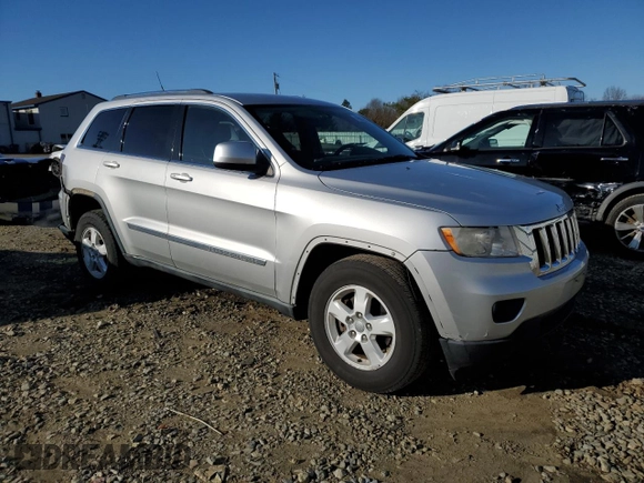 2011 Jeep Grand Cherokee 70th Anniversary with VIN 1J4RR4GG0BC519102, listed as a Copart auction lot 49968805 with 123,103 mi miles and Salvage Title. Bid and sale history available at carsss.com. Image 4.