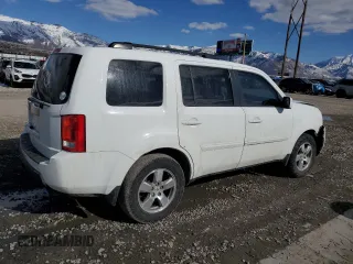 2011 Honda Pilot EX-L with VIN 5FNYF3H74BB031356, listed as a Copart auction lot 49798525 with 318,151 mi miles and Salvage Title. Bid and sale history available at carsss.com. Image 3.