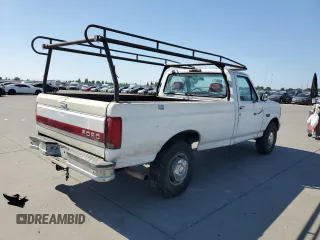 1996 Ford F-250 with VIN 2FTHF25HXTCA32365, listed as a Copart auction lot 55565135 with 373,610 mi miles and Clean Title. Bid and sale history available at carsss.com. Image 3.
