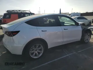 2023 Tesla Model Y Long Range with VIN 7SAYGAEE7PF619170, listed as a Copart auction lot 47647585 with 35,674 mi miles and Salvage Title. Bid and sale history available at DreamBid. Image 3.