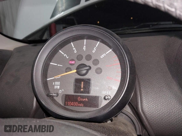 2015 MINI Countryman S with VIN WMWZC5C53FWT37722, listed as a IAAI auction lot 42151891 with 110,488 mi miles and . Bid and sale history available at DreamBid. Image 7.